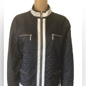 Chico’s Lightweight Quilted jacket, Sz 2  Women’s,  full Zip